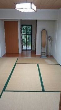 1412825197712-thumbnail2.jpg